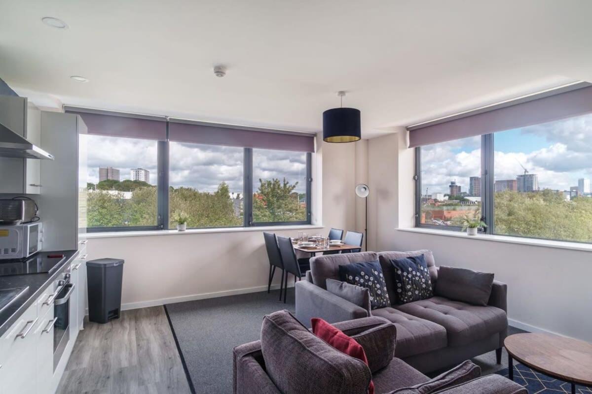 Fantastic 2 Bedroom Apartamento